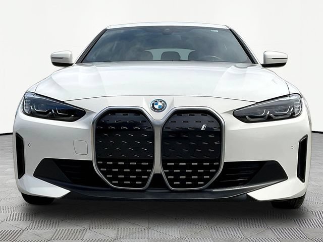 Used 2023 BMW i4 eDrive40 w/ Premium Package RWD image 2