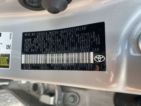 Used 2024 Toyota Corolla LE FWD image 24
