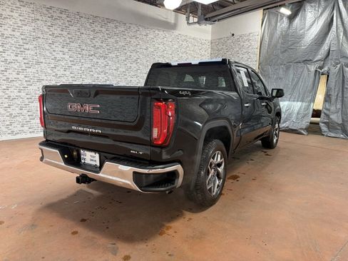 Used 2022 GMC Sierra 1500 SLT w/ SLT Convenience Package image 7