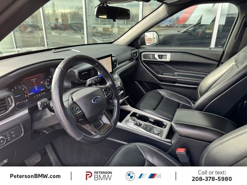 Used 2020 Ford Explorer XLT w/ Equipment Group 202A image 13