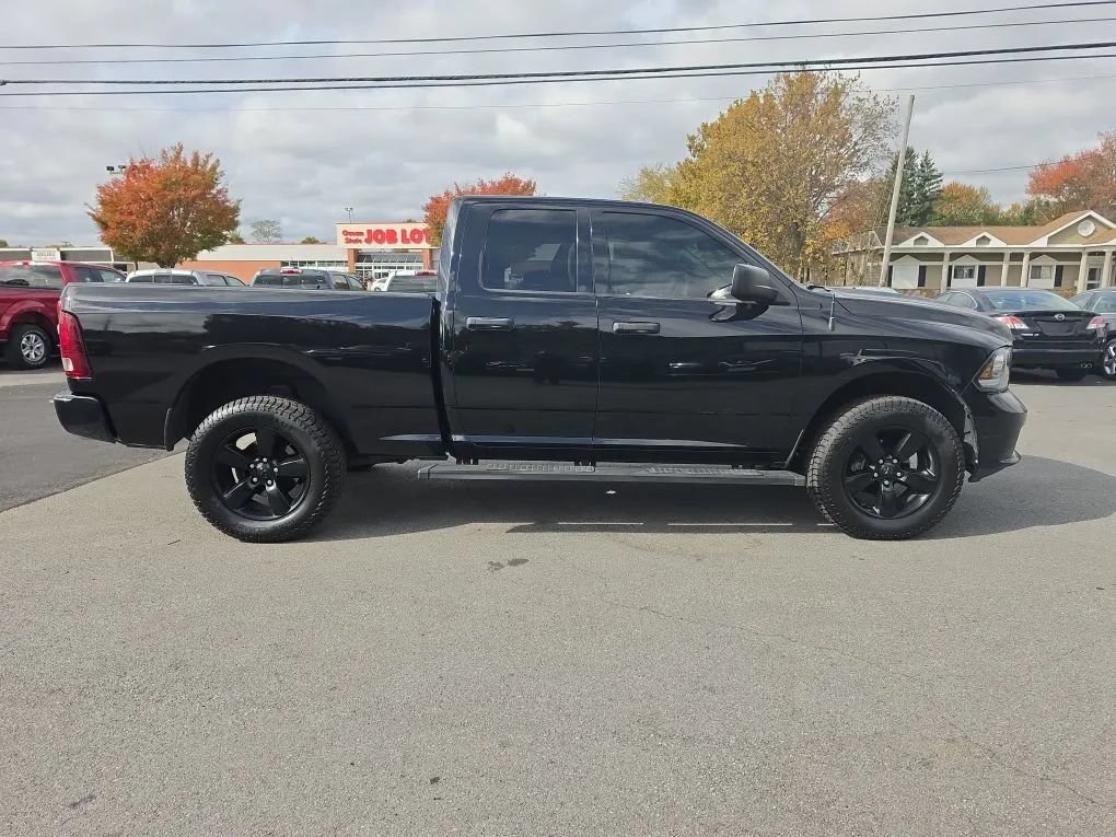 Used 2015 RAM 1500 Express w/ Black Ram 1500 Express Group AWD/4WD image 8