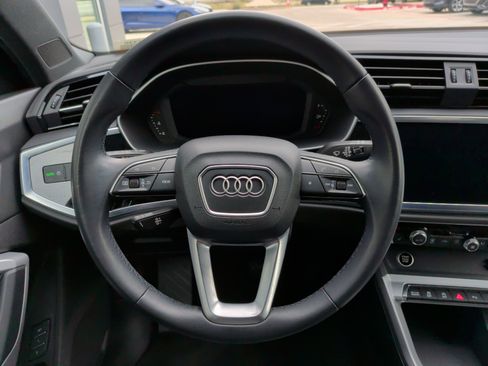 Certified 2022 Audi Q3 2.0T Premium w/ Convenience Package image 18