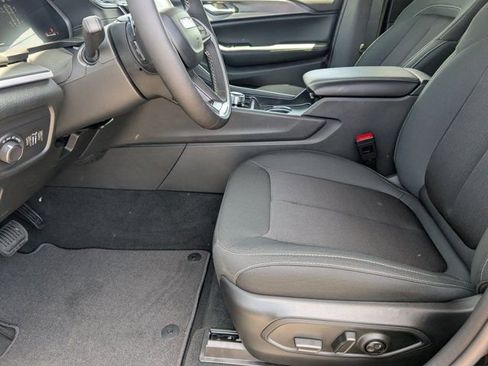 New 2026 Jeep Grand Cherokee Laredo X RWD image 15