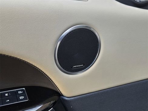 Used 2022 Land Rover Range Rover Sport HSE Silver Edition image 12