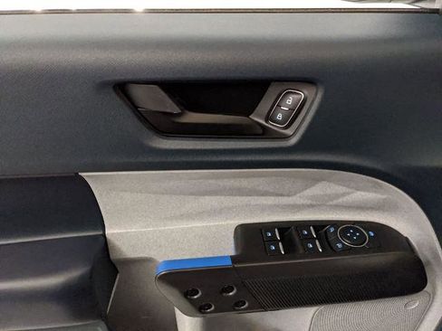 Certified 2026 Ford Maverick XLT image 17