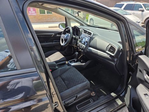 Used 2015 Honda Fit LX image 24