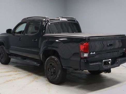Used 2023 Toyota Tacoma SR image 8