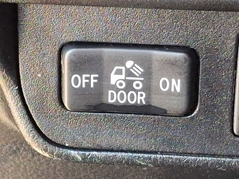 Certified 2023 Toyota Tacoma TRD Sport image 24