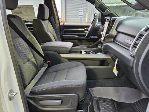 New 2026 RAM 1500 Big Horn AWD/4WD image 13