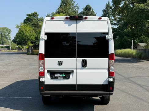 Used 2021 RAM ProMaster 2500 FWD image 5