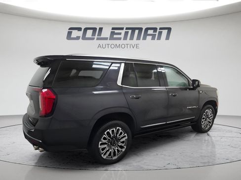 Used 2023 GMC Yukon Denali Ultimate AWD/4WD image 4