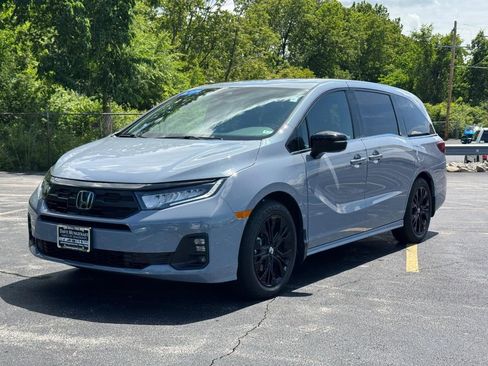 Certified 2026 Honda Odyssey Sport-L image 9