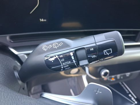 New 2026 Kia Carnival SX FWD image 36