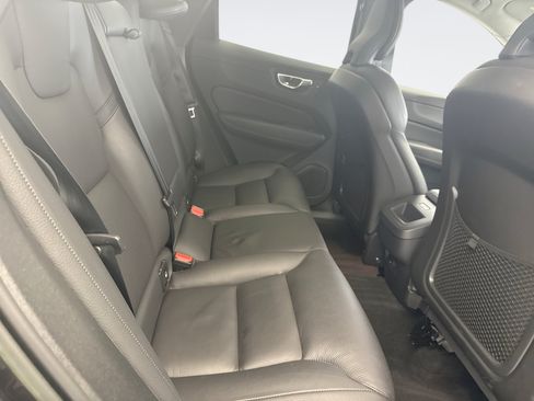 Used 2023 Volvo XC60 B5 Plus w/ Climate Package AWD/4WD image 20