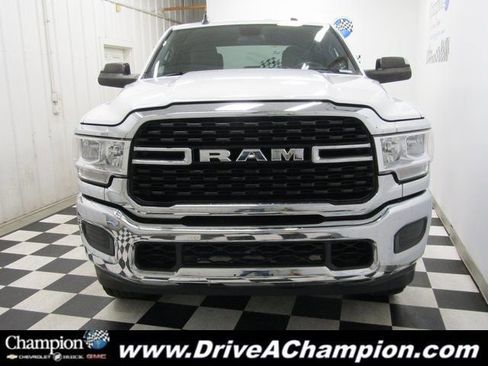 Used 2022 RAM 2500 Big Horn image 2