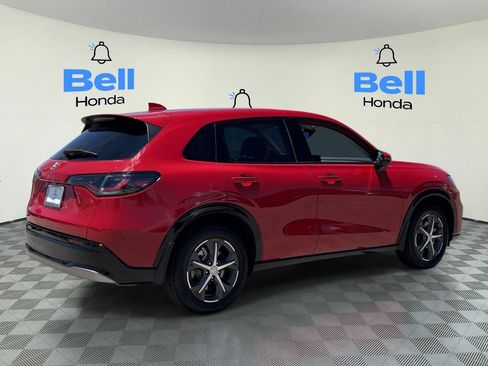 Certified 2025 Honda HR-V EX-L image 4