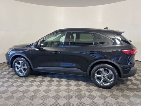 Used 2025 Ford Escape ST-Line Select AWD/4WD image 5