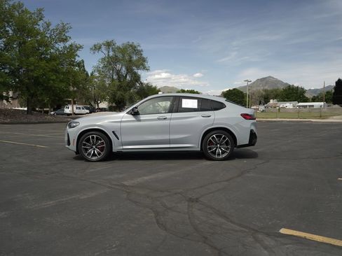 Used 2023 BMW X4 M40i AWD/4WD image 4