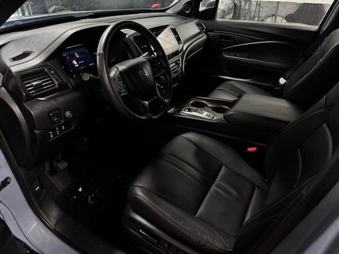 Used 2024 Honda Passport TrailSport image 19