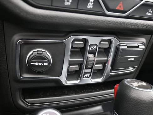 New 2026 Jeep Wrangler Sport S image 20