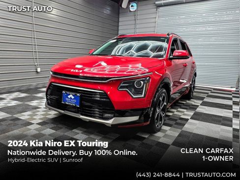 Used 2024 Kia Niro EX Touring FWD image 1