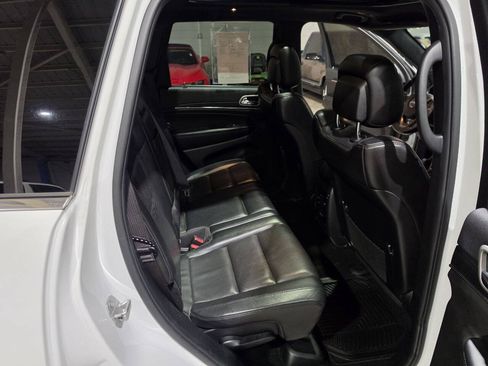 Used 2020 Jeep Grand Cherokee Limited w/ Luxury Group II AWD/4WD image 33