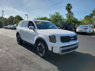 Used 2025 Kia Telluride S
