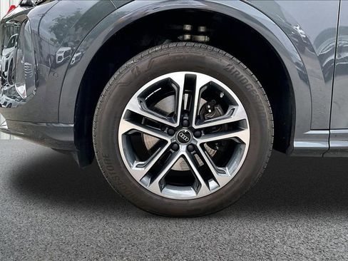 Used 2025 Audi Q5 Premium w/ Convenience Package AWD/4WD image 33