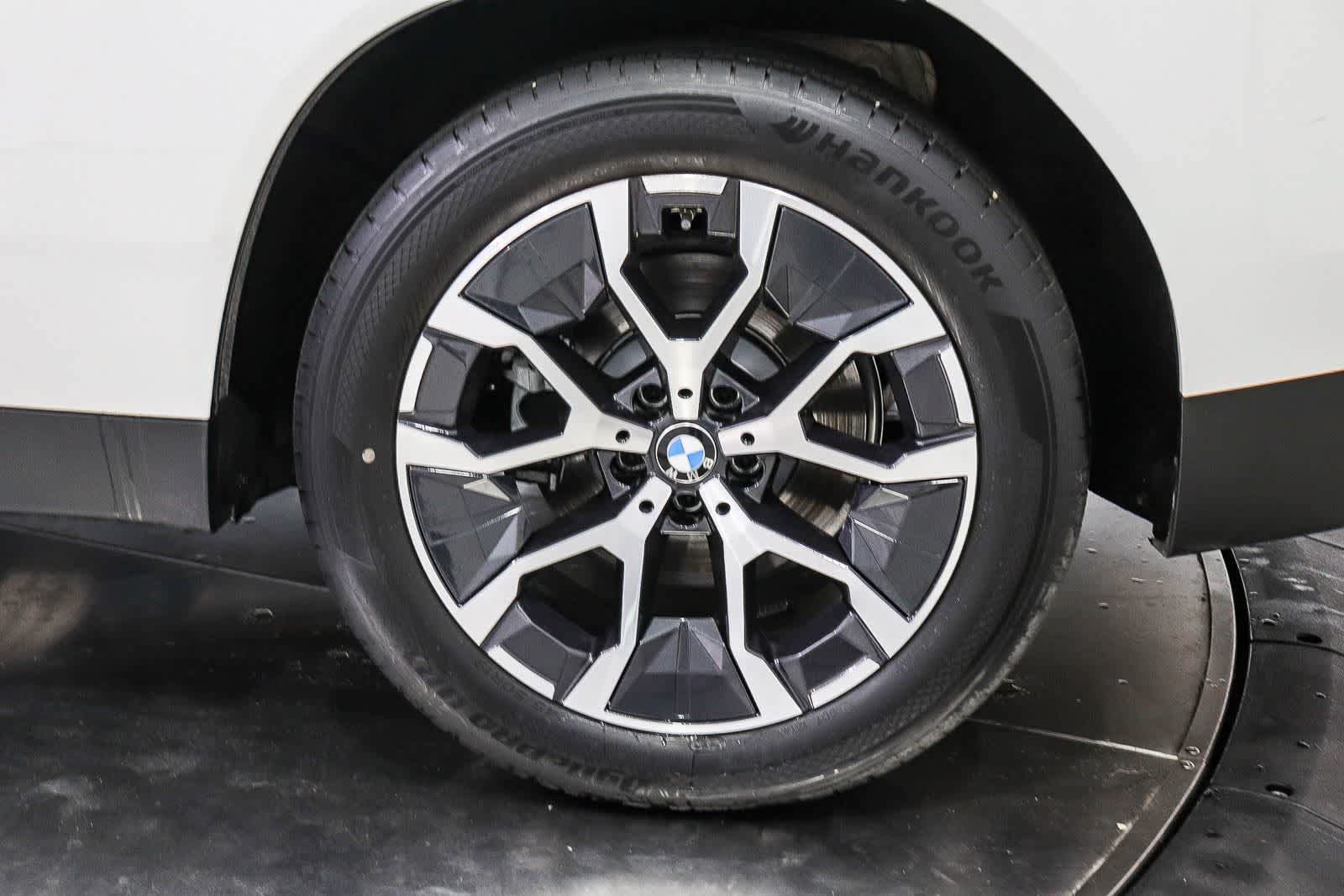Used 2026 BMW X3 xDrive30i AWD/4WD image 10