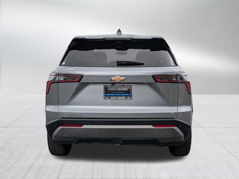 Certified 2025 Chevrolet Equinox LT w/ Safety and Technology Package FWD image 5