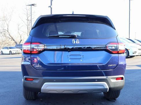 New 2025 Honda Pilot EX-L image 6