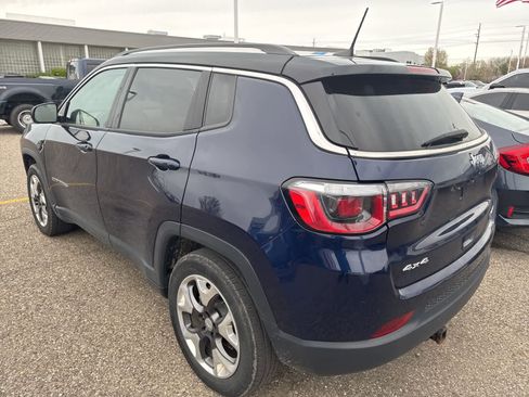 Used 2019 Jeep Compass Limited AWD/4WD image 11