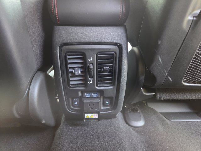 Used 2023 Dodge Durango R/T AWD/4WD image 26