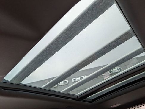 Used 2023 Land Rover Defender 90 X image 19