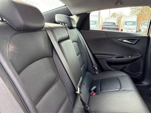 Used 2024 Chevrolet Malibu LT image 15