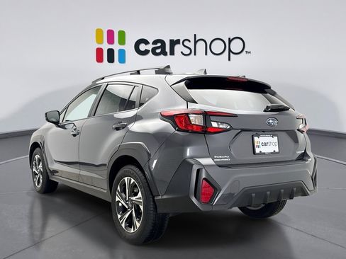 Used 2024 Subaru Crosstrek 2.0i Premium image 3