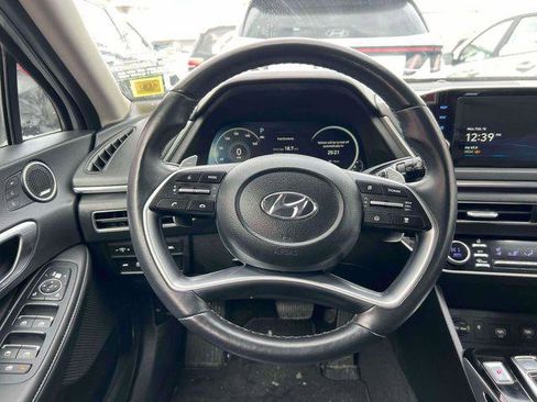 Used 2023 Hyundai Sonata Limited image 13