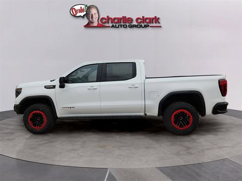 New 2025 GMC Sierra 1500 AT4X image 2