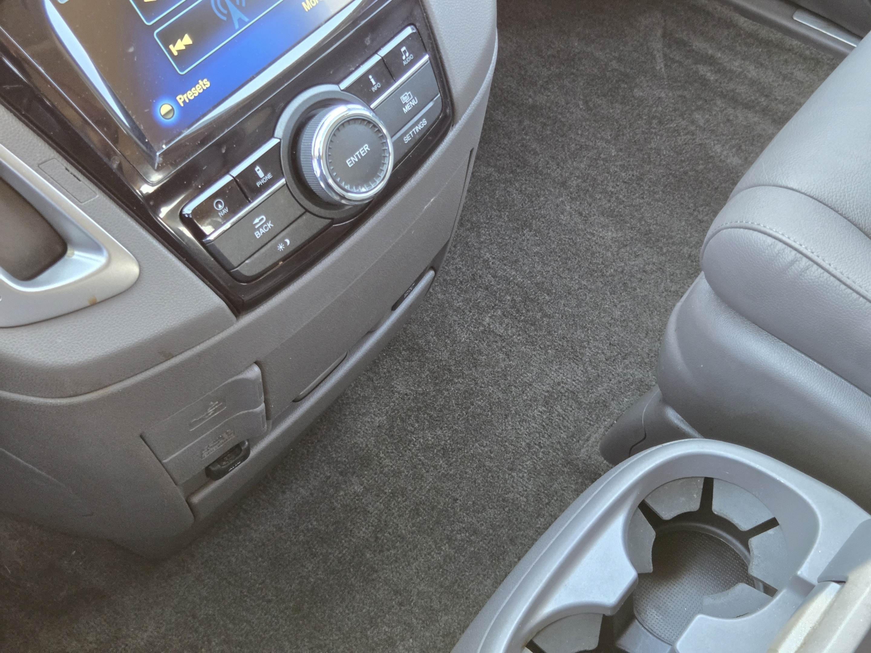 Used 2017 Honda Odyssey EX-L image 17