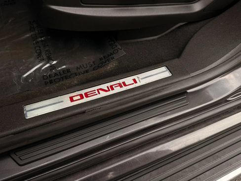 Used 2016 GMC Acadia Denali AWD/4WD image 26