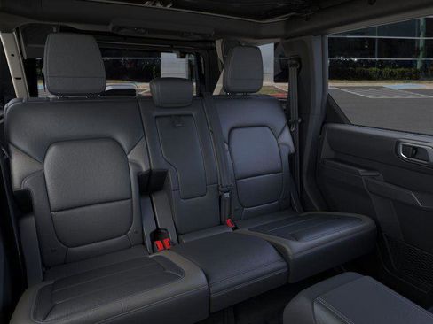 New 2025 Ford Bronco Outer Banks image 11