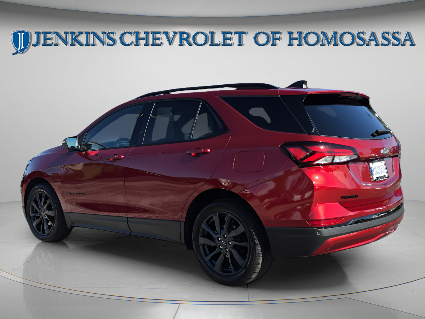 Used 2024 Chevrolet Equinox RS w/ RS Leather Package FWD image 8