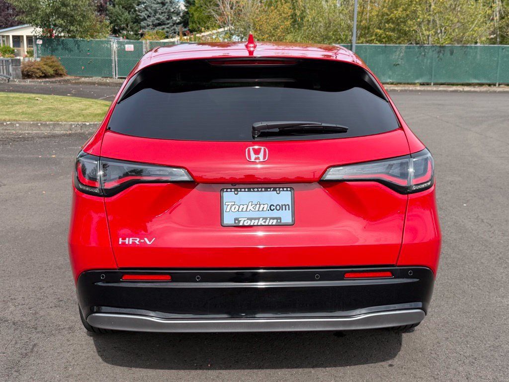 Used 2024 Honda HR-V EX-L image 7