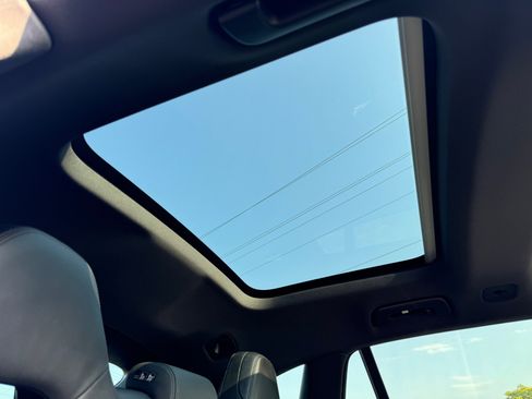 Used 2018 Porsche Panamera 4 image 15