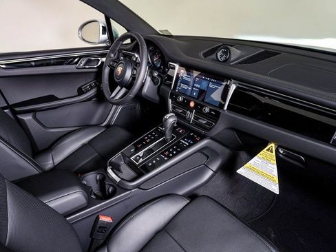 New 2026 Porsche Macan S image 14