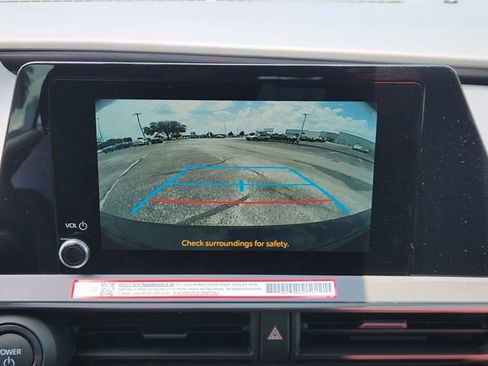 New 2026 Toyota Prius Plug-In Hybrid FWD image 17