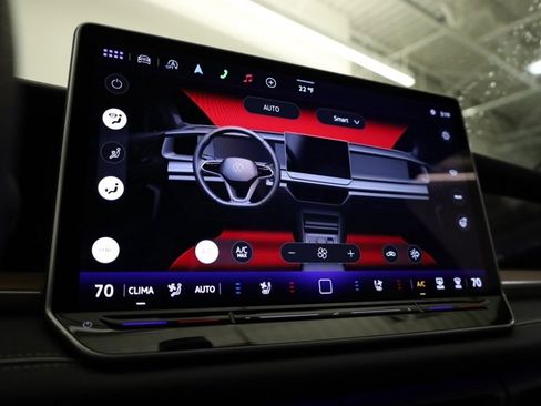 New 2026 Volkswagen Tiguan SEL R-Line image 19