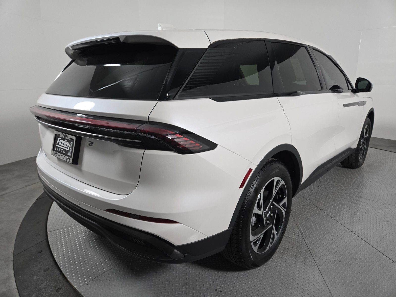 New 2026 Lincoln Nautilus Premier w/ Equipment Group 102A AWD/4WD image 4
