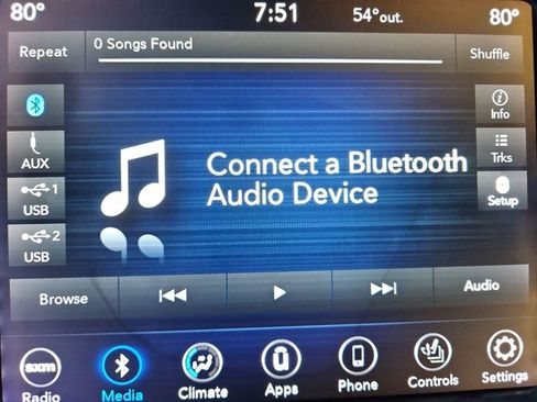 Used 2018 Chrysler 300 S image 32