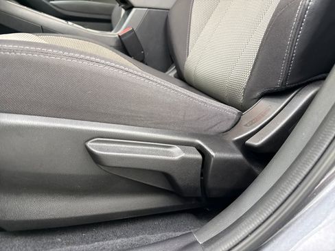 Used 2024 Subaru Crosstrek 2.0i Premium w/ Crosstrek Mirror Package image 13